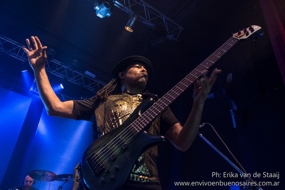 Doug Wimbish en el show de Tarja en Teatro Flores, 2019